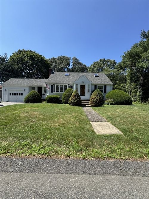 0-14 White Rd, Braintree, MA, 02184-1421 | Card Image