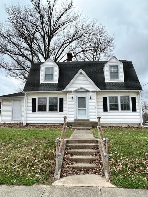 222 S Main St, Owenton, KY, 40359-3030 | Card Image