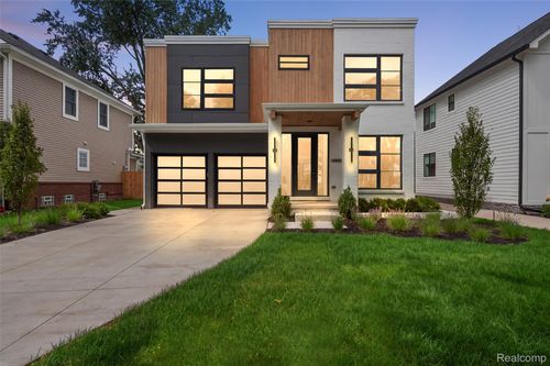 1932 Shipman Blvd, Birmingham, MI, 48009-4132 | Card Image