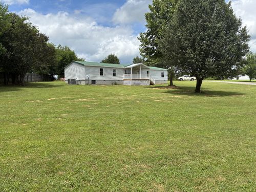 11 Sunrise Dr, Lawrenceburg, TN, 38464-7705 | Card Image