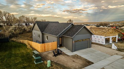389 Legacy Rd, Sheridan, WY, 82801-6732 | Card Image