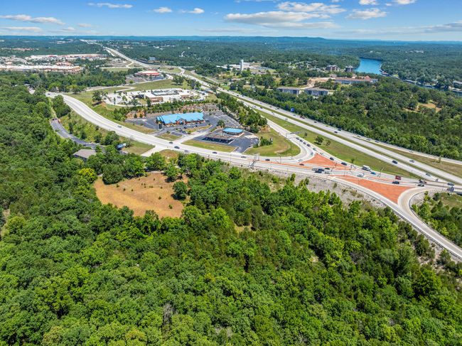 Central Location | Image 19
