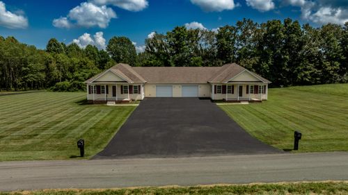 412 Murphy Ln, Jamestown, KY, 42629-2440 | Card Image