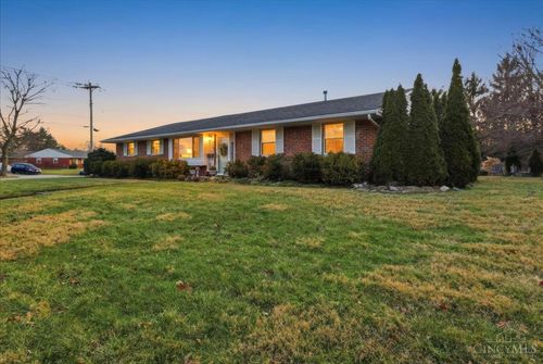 303 Princewood Ct, Springdale, OH, 45246-2315 | Card Image