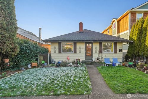 2108 Grand Avenue, Everett, WA, 98201 | Card Image