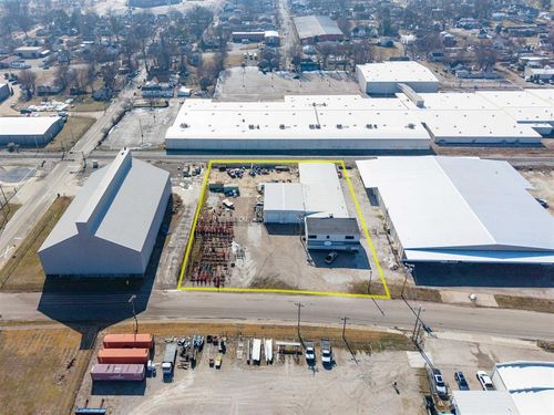 1602 W 7th St, Owensboro, KY, 42301-1948 | Card Image