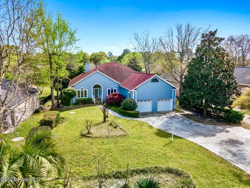 178 Edgewater Cir, Sunset Beach, NC, 28468-4412 | Card Image