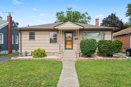 18338 Ridgewood Ave, Lansing, IL, 60438-3026 | Card Image