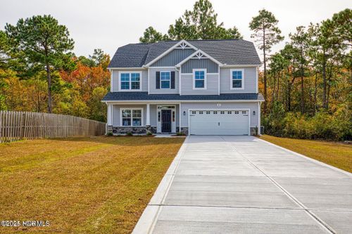 217 Admiral Ct, Sneads Ferry, NC, 28460-6882 | Card Image