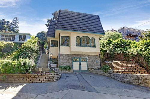 37 San Francisco Ave, Brisbane, CA, 94005-1321 | Card Image