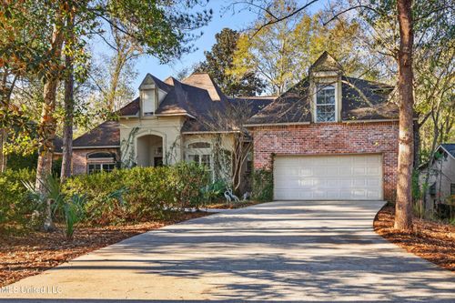 6535 Alakoko Dr, Diamondhead, MS, 39525-3492 | Card Image