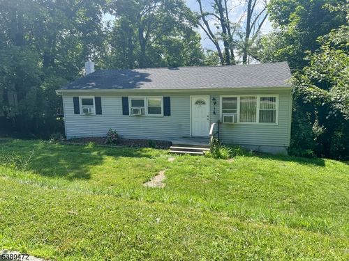 54 Summit Rd, Hamburg, NJ, 07419-1209 | Card Image