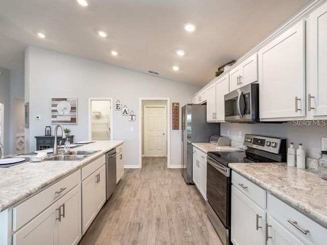 1429 Fleur Dr, House other with 3 bedrooms, 2 bathrooms and null parking in DAVENPORT FL | Image 5