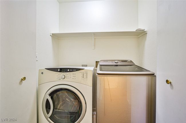 UNIT-2090 - 8410 Eldora Ave, Condo with 2 bedrooms, 2 bathrooms and null parking in Las Vegas NV | Image 14
