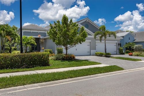 2401 Ariane Dr, NAPLES, FL, 34112-3852 | Card Image