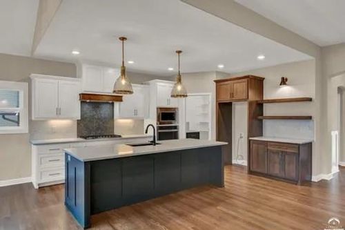 25446 W 91st Ter, Lenexa, KS, 66227-4333 | Card Image