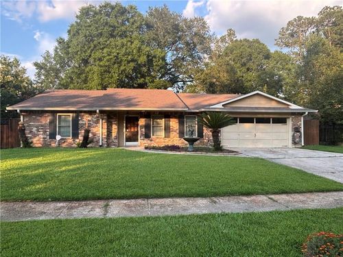 180 Whisperwood Blvd, Slidell, LA, 70458-1150 | Card Image