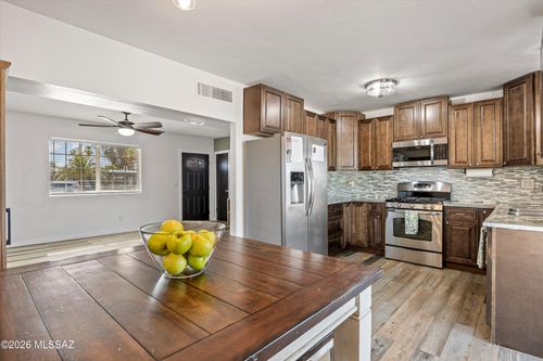 7621 N Shirley Court, Tucson, AZ, 85741 | Card Image