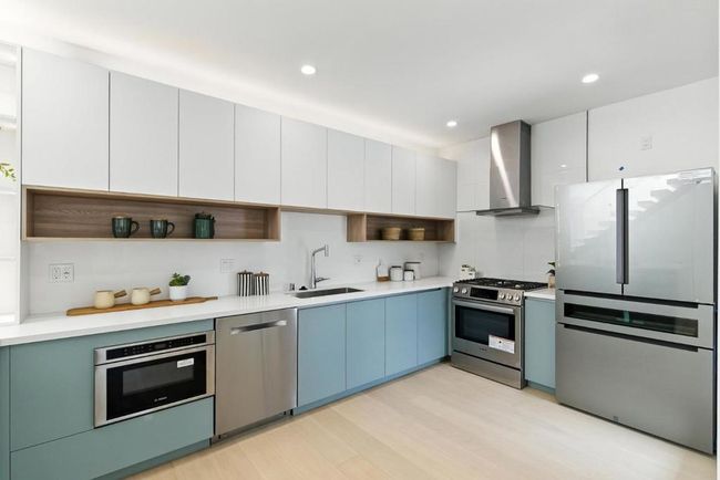1815 18 Th Ave, House other with 3 bedrooms, 4 bathrooms and 1 parking in San Francisco CA | Image 23