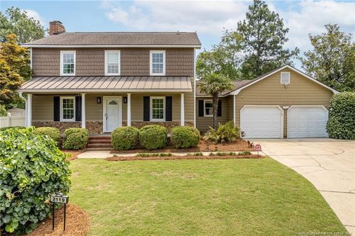 2119 Hollyridge Pl, Fayetteville, NC, 28304-0520 | Card Image