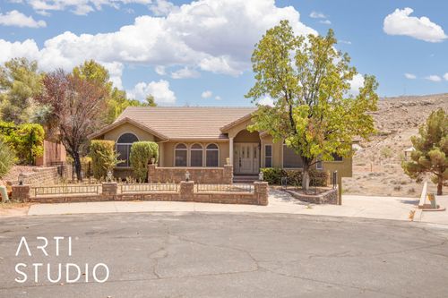 264 San Rafael Pl, St. George, UT, 84790-8335 | Card Image