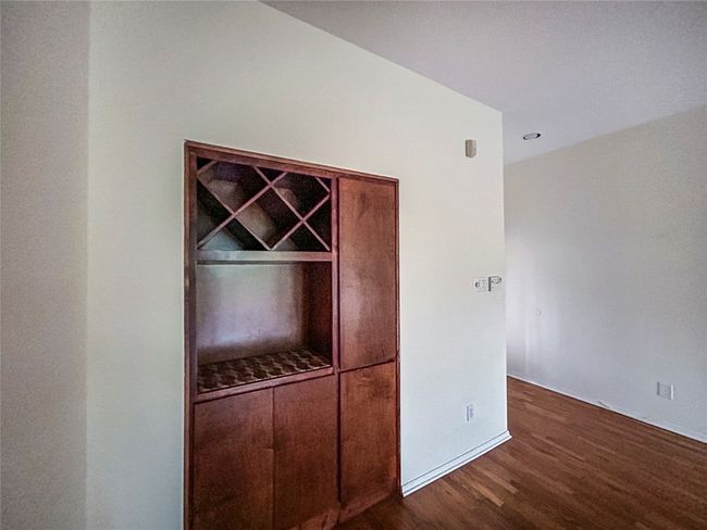 Living Room with Built-In | Image 11
