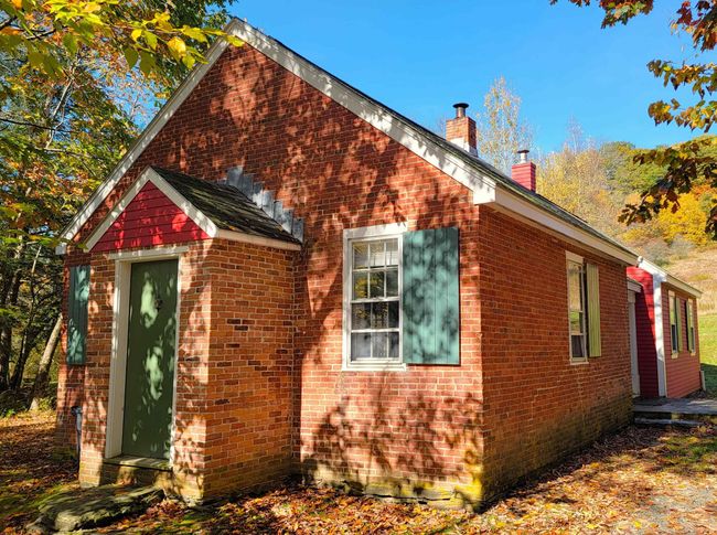 57 Hartley Hill Rd S, House other with 2 bedrooms, 1 bathrooms and null parking in Saxtons River VT | Image 5