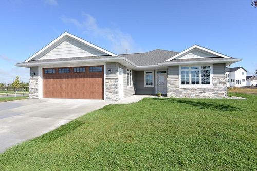 201 Emma Ct, Mapleton, ND, 58059-4000 | Card Image