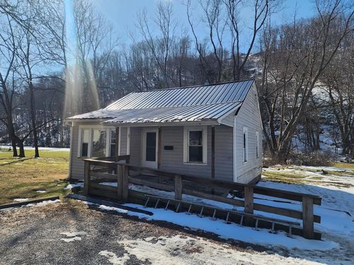 117 Aspen Ct, Bluefield, VA, 24605-1758 | Card Image
