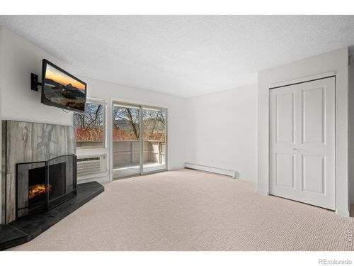 206-3120 Corona Trl, Boulder, CO, 80301-1438 | Card Image