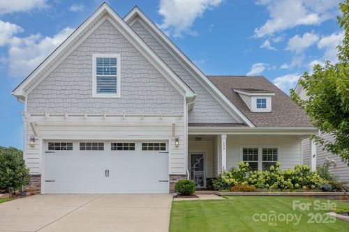 179 Canada Dr, Statesville, NC, 28677-9809 | Card Image
