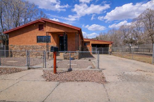 112 Silva Ave, Las Vegas, NM, 87701-3286 | Card Image
