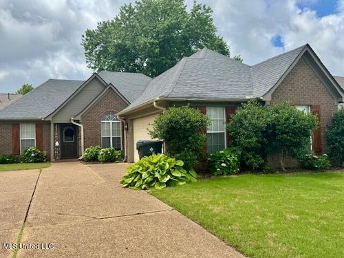 41 Cross Creek Dr, Hernando, MS, 38632-1139 | Card Image