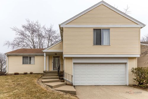 105 Asheville Ct, Vernon Hills, IL, 60061-2024 | Card Image