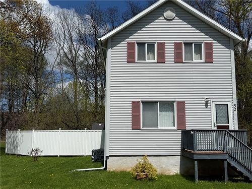 32 Willard Avenue, Geneva-City, NY, 14456 | Card Image