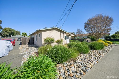 391 Bartlett Avenue, Hayward, CA, 94541 | Card Image