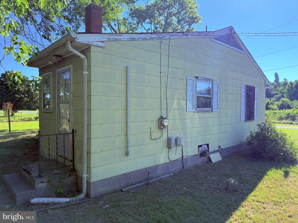 Residential in NANTICOKE 4