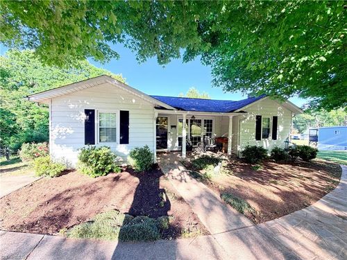 126 Auburn Avenue, Elkin, NC, 28621 | Card Image
