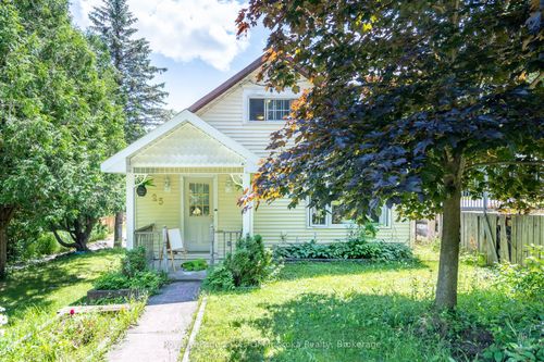 25 Florence St W, Huntsville, ON, P1H1V4 | Card Image