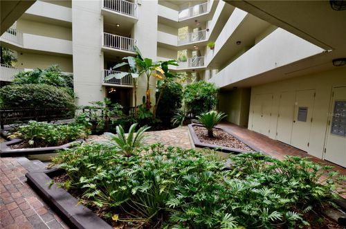 ph-c-1719 Nw 23rd Ave, GAINESVILLE, FL, 32605-3079 | Card Image