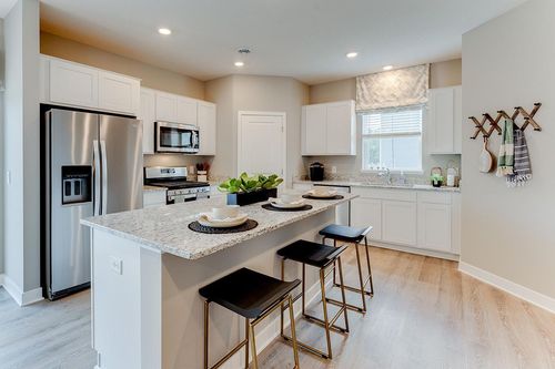 1019 Shoreview Dr, Jordan, MN, 55352-3421 | Card Image