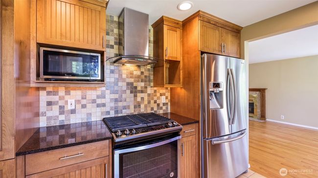 1931 237 Th St Se, House other with 3 bedrooms, 3 bathrooms and 2 parking in Bothell WA | Image 10