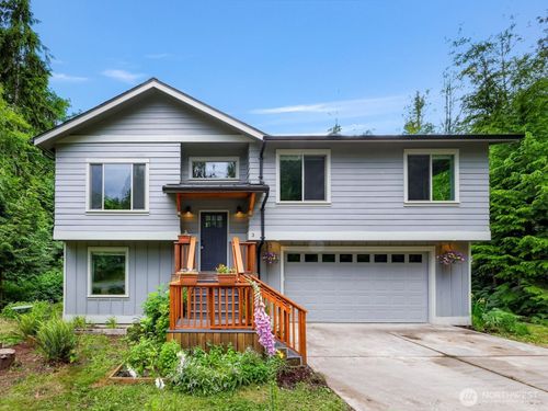 3 River Ridge Loop, Bellingham, WA, 98229-7663 | Card Image