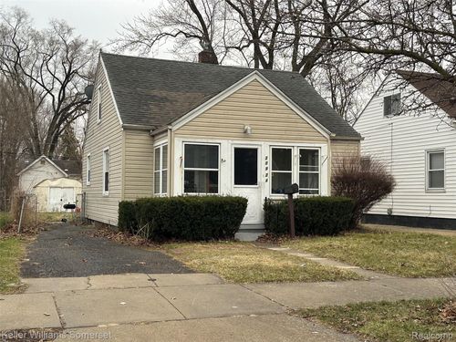 20924 Ridgemont Rd, Harper Woods, MI, 48225-1168 | Card Image