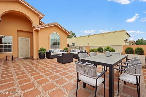 4282 Calle De Estrellas, Las Cruces, NM, 88012-7636 | Card Image