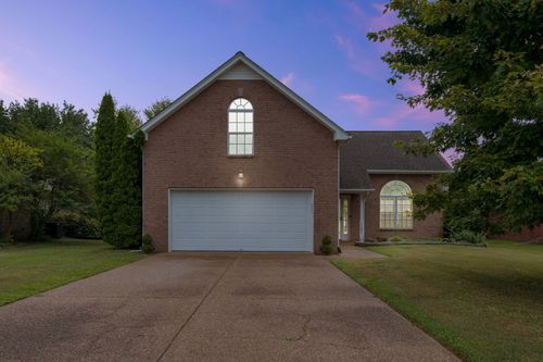 1107 Saddle Creek Dr, Mount Juliet, TN, 37122-5632 | Card Image