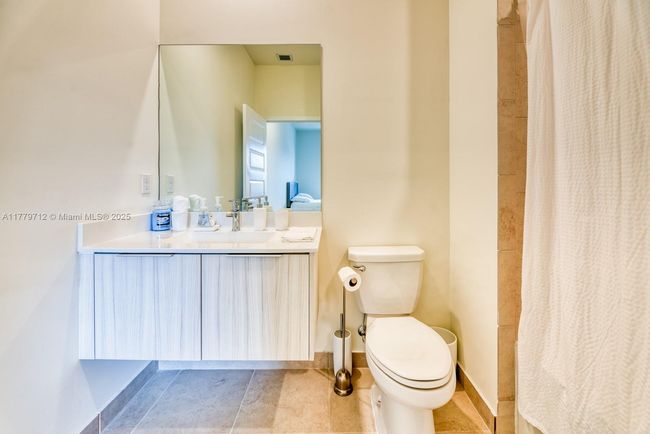 APT-23 - 7831 Nw 104 Th Ave, Condo with 2 bedrooms, 3 bathrooms and null parking in Doral FL | Image 13