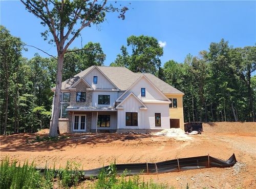 100 Gleneagles Way, Pendergrass, GA, 30567-2284 | Card Image
