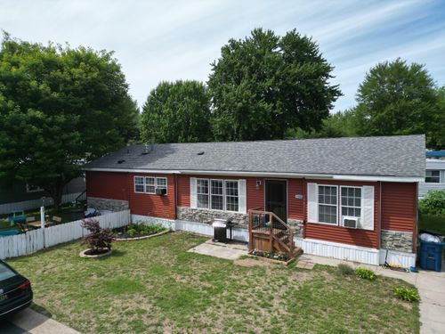 1281 E Pontaluna Rd, Norton Shores, MI, 49456-9633 | Card Image