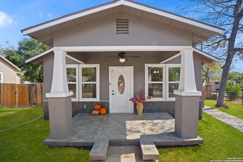 1530 Sw 19th St, San Antonio, TX, 78207-6543 | Card Image